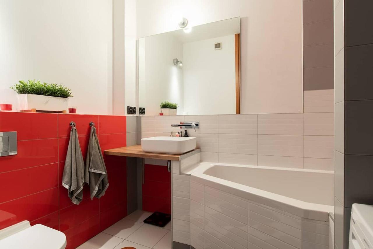 Mokotow, Apartment With Terrace, Greenery And Near The Airport! Warsaw Ngoại thất bức ảnh